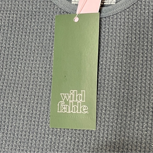 WILD FABLE Juniors Textured Cropped T-shirt Slate Dark Blue Shimmer Size XXS - Picture 6 of 9